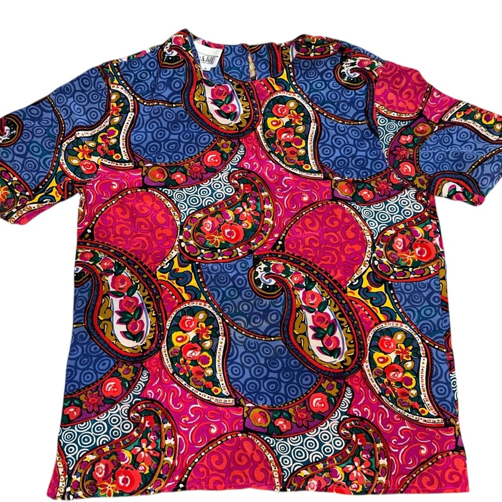 Gorgeous Floral Silk Paisley Vintage blouse